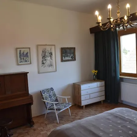 Apartmán S Klavírem *